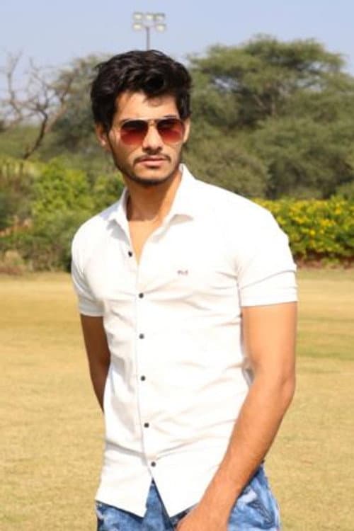 Chaitanya Chaudhary foto