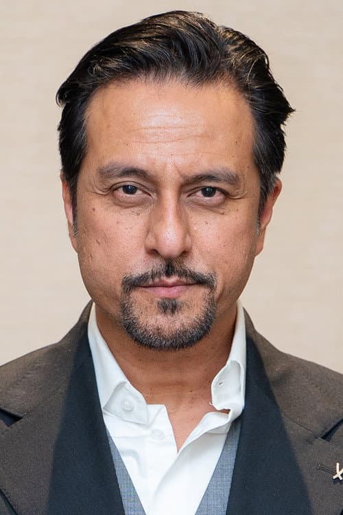 Bront Palarae foto
