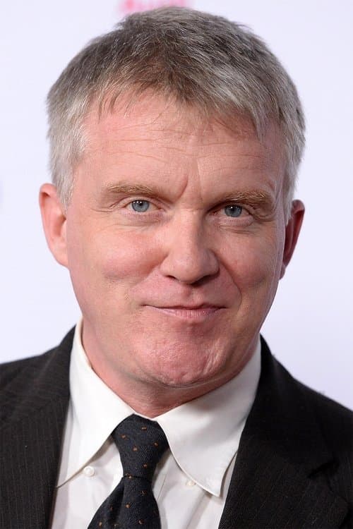 Anthony Michael Hall foto