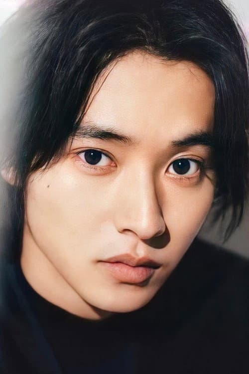 山﨑賢人 foto