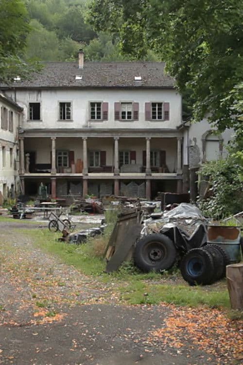 La Maison (2019) poster