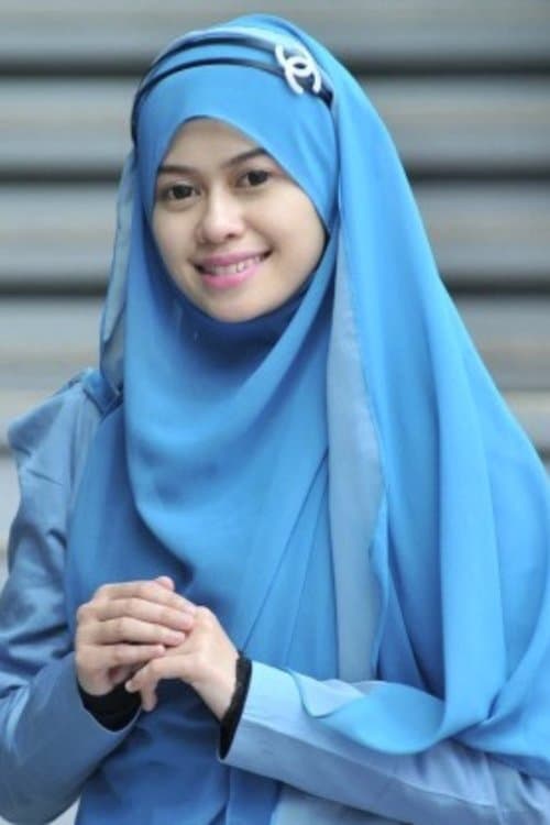 Heliza Helmi foto