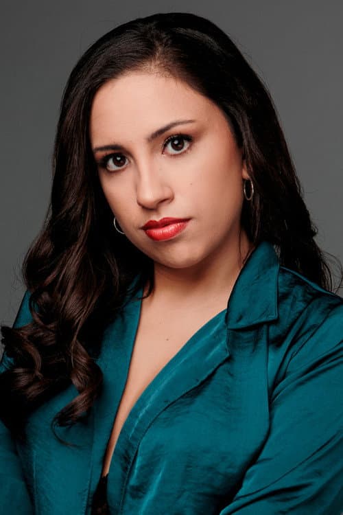Gina Yangali foto