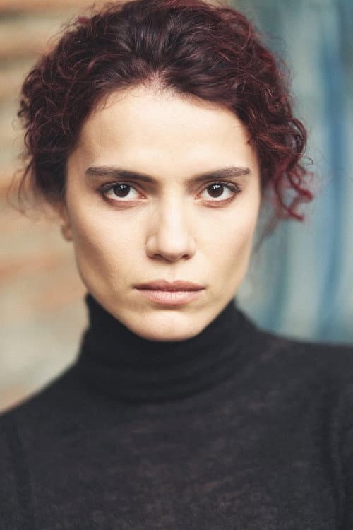 ნატალია ყულოშვილი foto