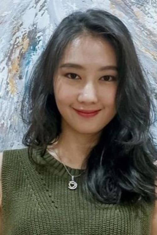 Rezky Wiranti foto