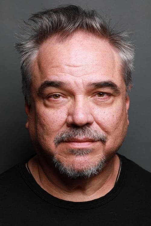 W. Earl Brown foto