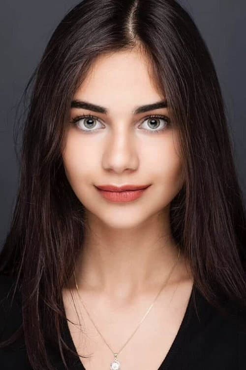 Ece Aydemir foto