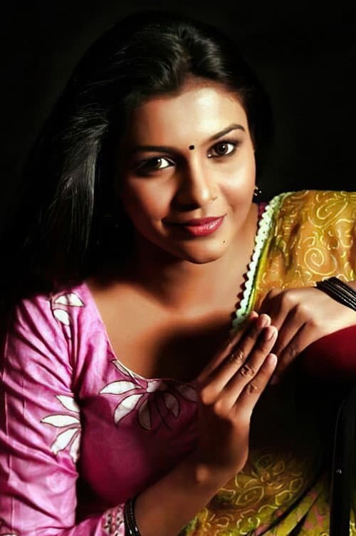 Saranya Nag foto
