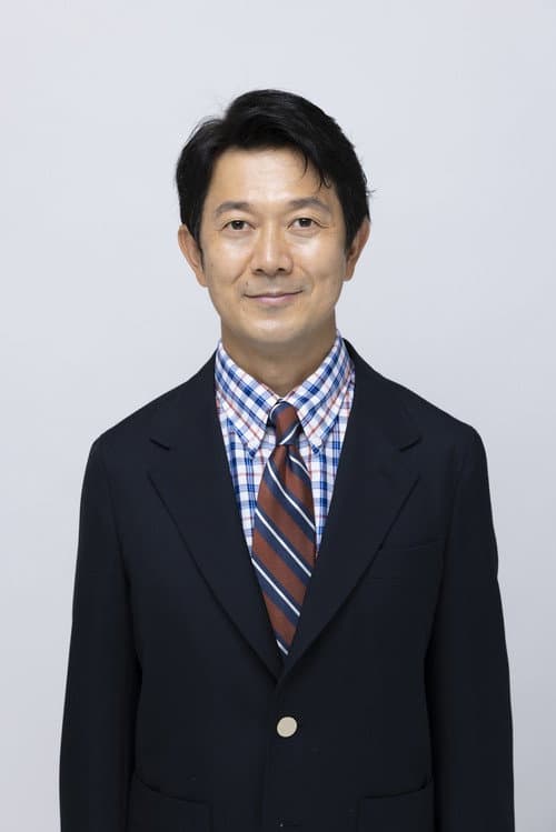 アキラ100% foto