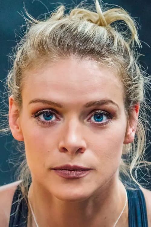 Hailey Cowan foto