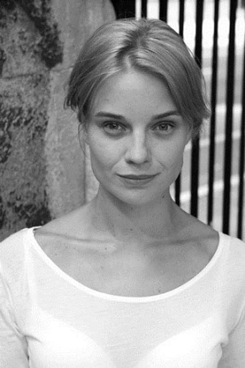 Hannah Yelland foto