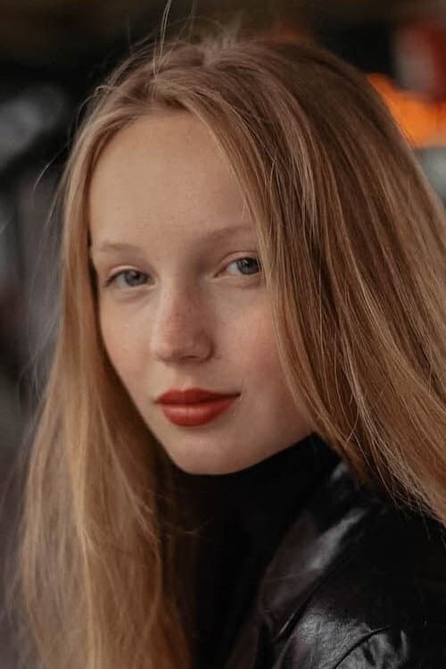 Mina-Giselle Rüffer foto