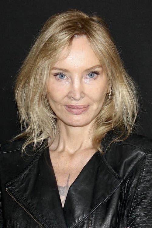 Mia'Kate Russell foto
