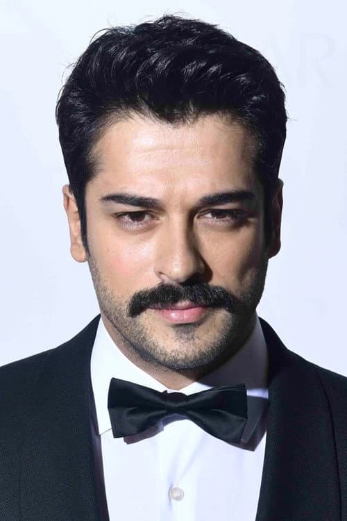 Burak Özçivit foto