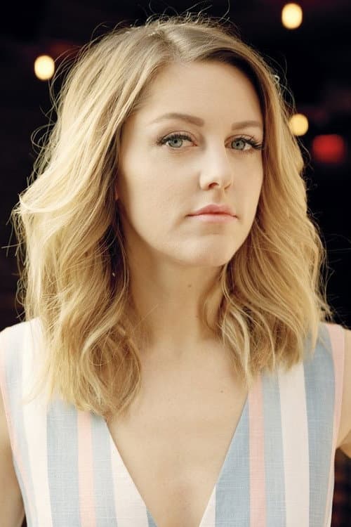 Taylor Louderman foto