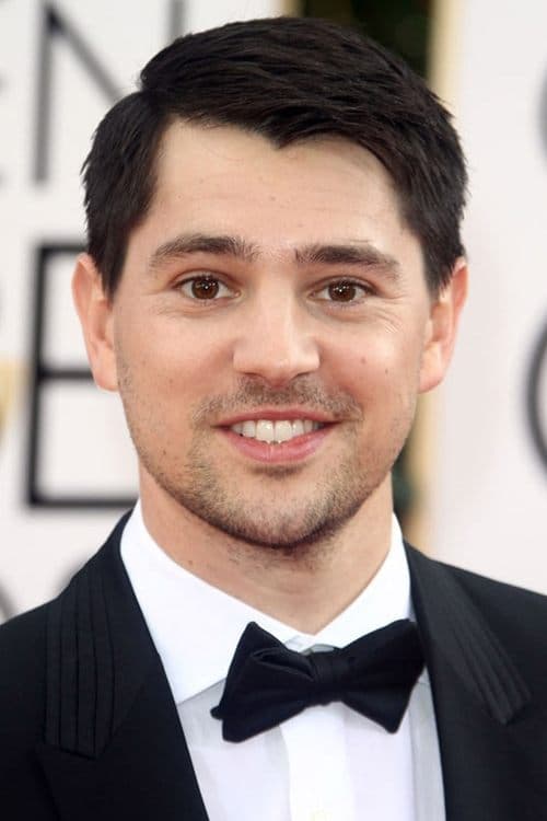 Nicholas D'Agosto foto