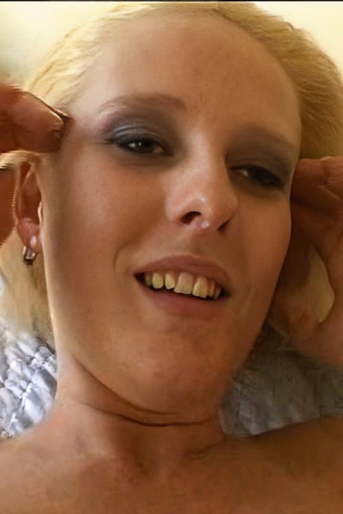 Jennifer Nyce foto