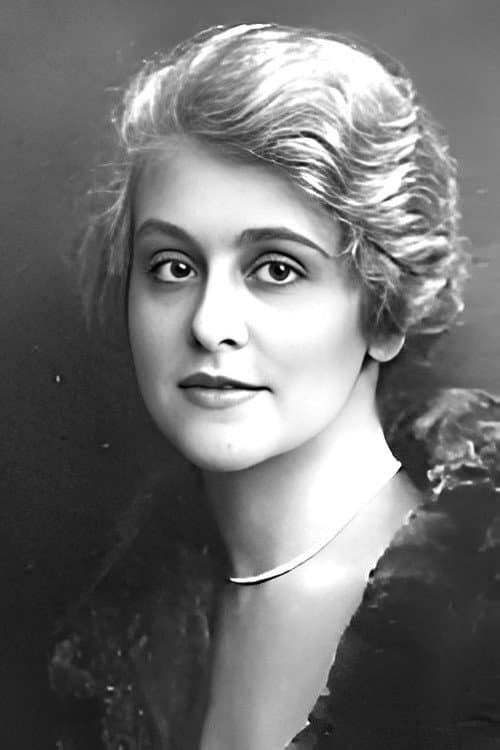 Carola Toelle foto
