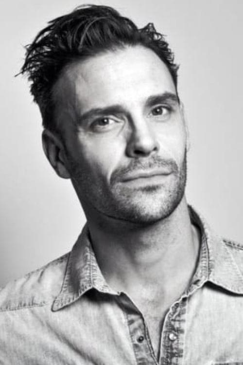 Joseph Millson foto