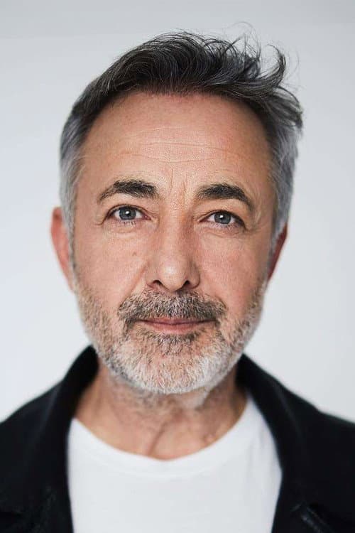 Mehmet Aslantuğ foto