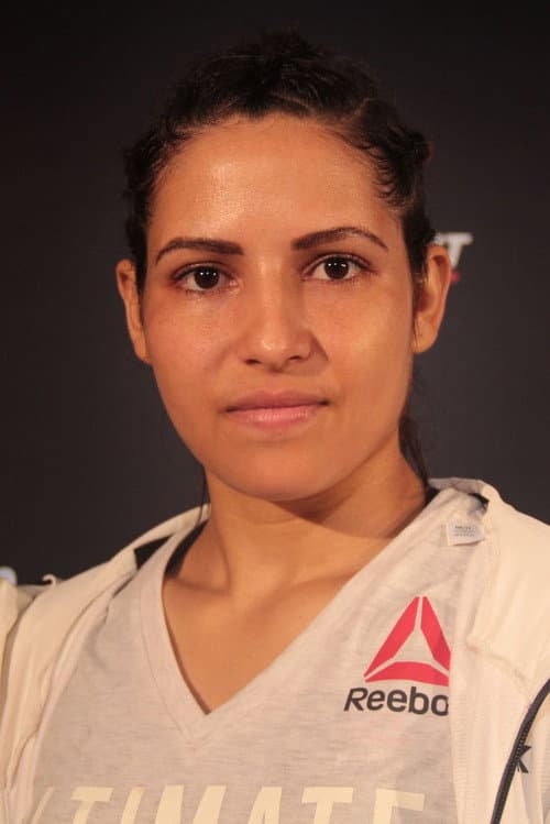 Polyana Viana foto