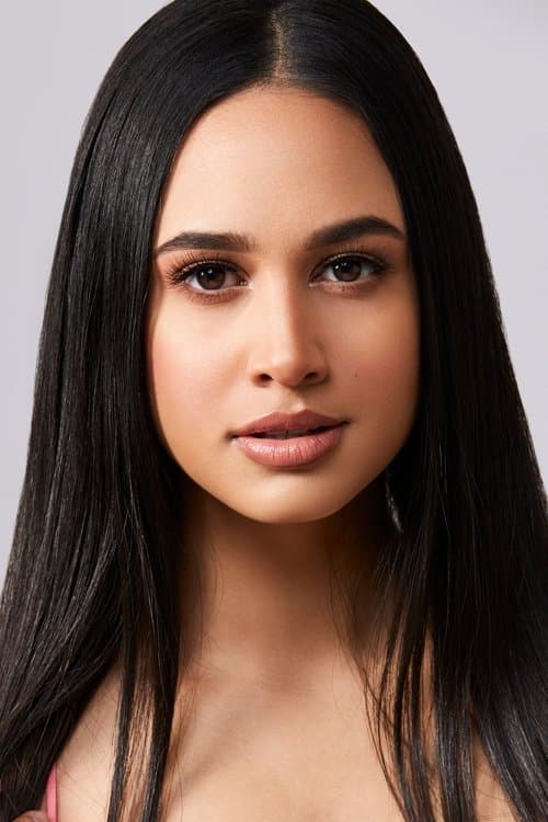 Emily Tosta foto
