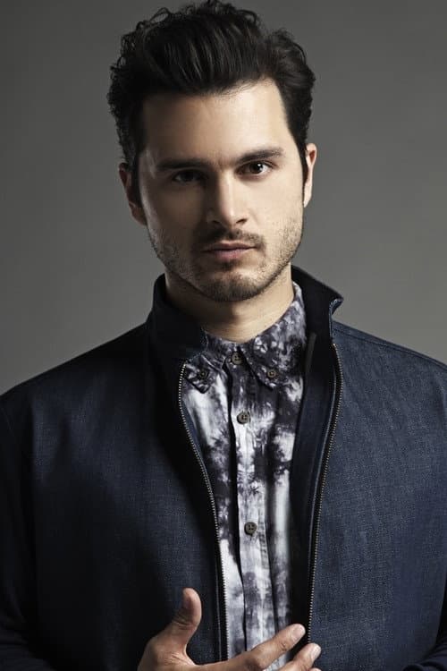 Michael Malarkey foto