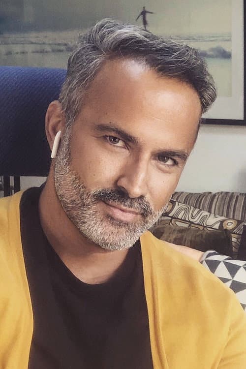 Ian Iqbal Rashid foto
