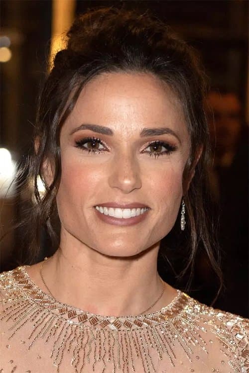 Capucine Anav foto