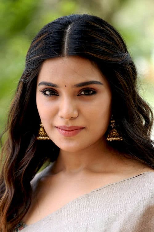 Aathmika foto