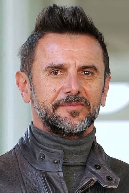 امین حیایی foto
