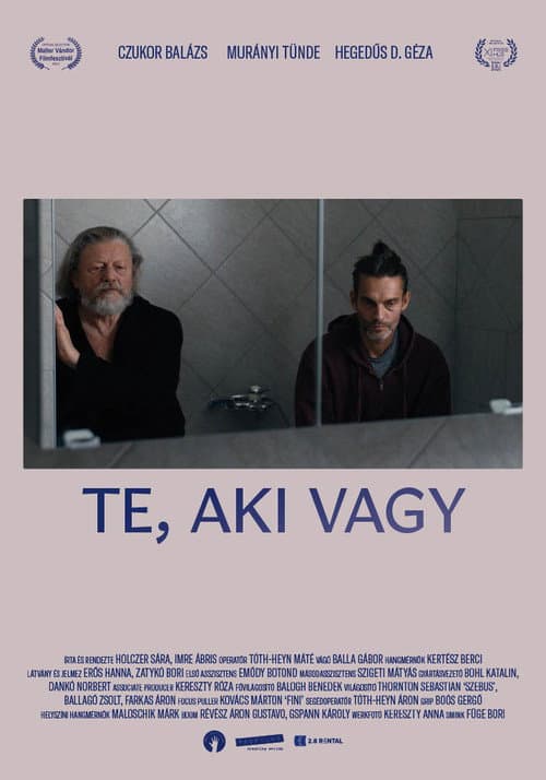 Te, aki vagy (2022) poster