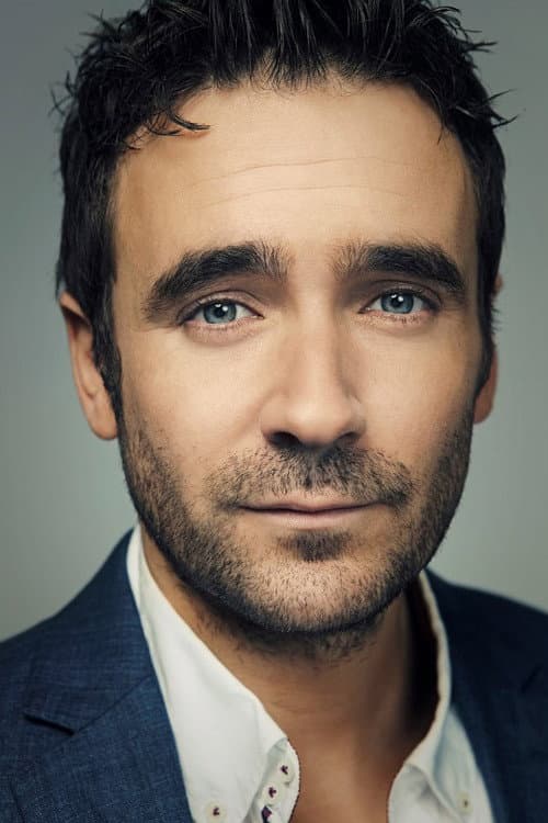 Allan Hawco foto