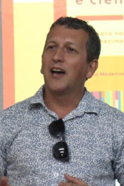 Adriano Medeiros foto