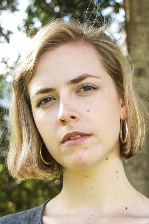 Imogen McCluskey foto