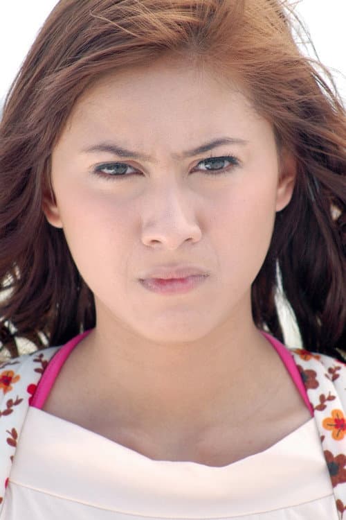 Indri Satiya foto
