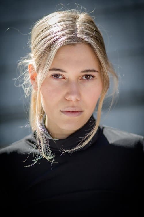 Bella Glanville foto