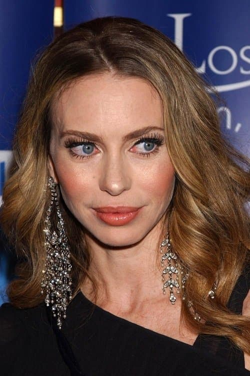 Yvonne Sciò foto