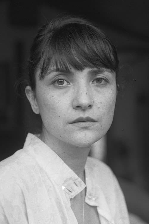 Thais Fujinaga foto