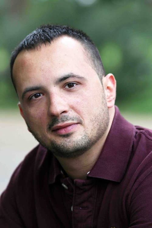 Simone Crisari foto