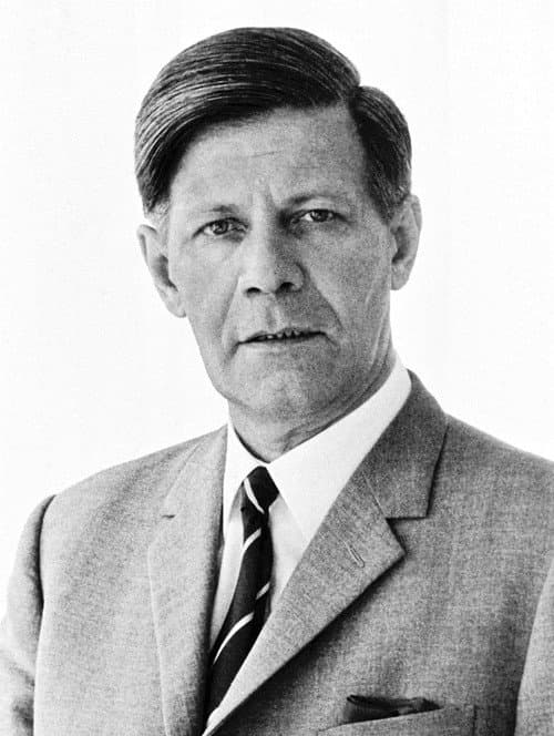 Mensch Helmut - der Mythos Helmut Schmidt (2018) poster