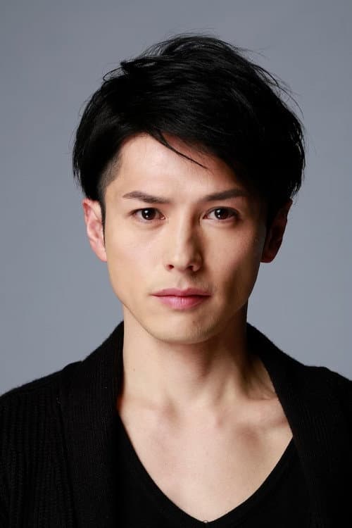 松尾敏伸 foto