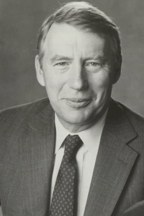 Robert MacNeil foto