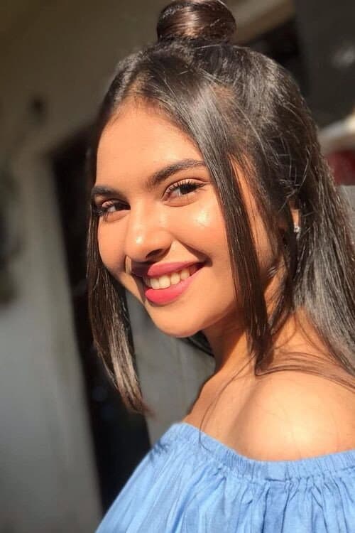 Simran Natekar foto