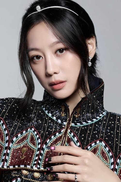 Tasha Low foto