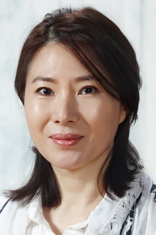 Hwang Young-hee foto