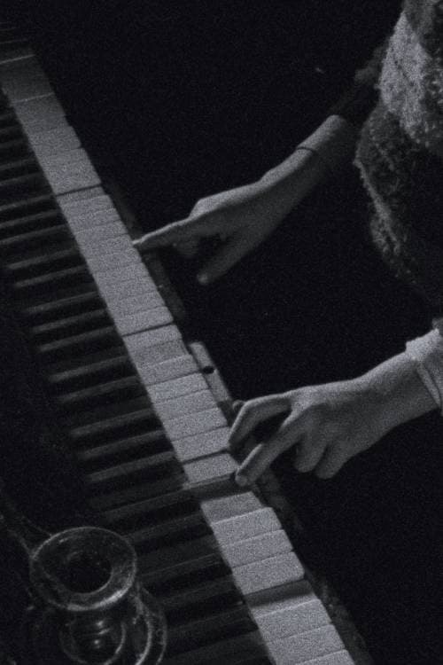 O Piano (1975) poster