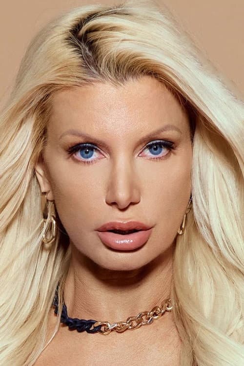 Brittany Andrews foto