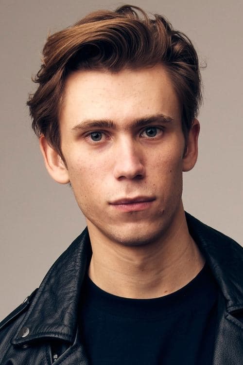 Owen Teague foto