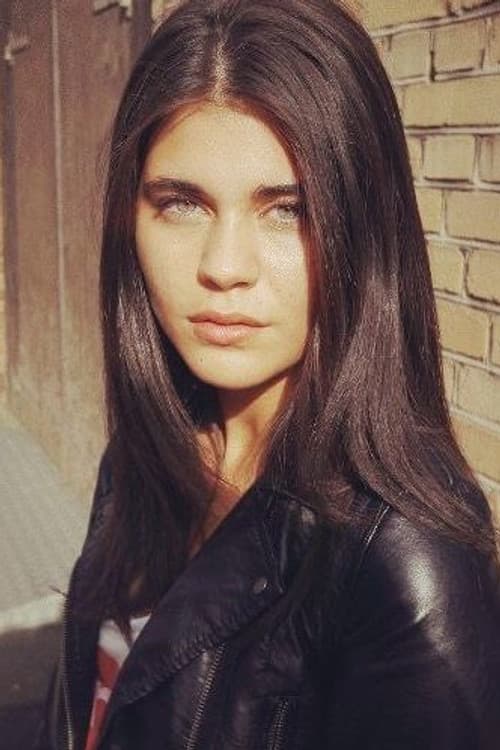 Eleni Young foto